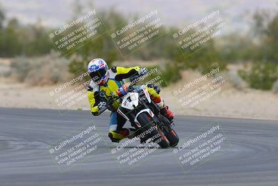 media/Mar-14-2024-Racers Edge (Thu) [[4dba5072a2]]/B Group/Session 3 Turn 4/